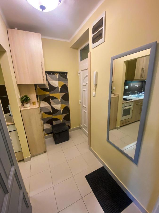 Fresh Smartly Designed Studio Flat & Sunny Balcony Budapeşte Dış mekan fotoğraf